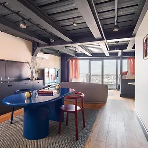 5* Hotel Lab