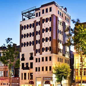 Taximtown Otel