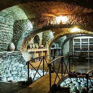 Old Cellar Отель Тбилиси