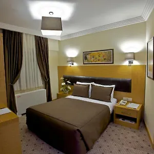 Mirilayon - Old Town Otel